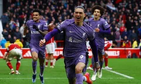 Huấn luyện viên Jurgen Klopp khen ngợi Darwin Nunez