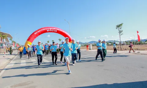 Kon Tum phát động Tháng hoạt động thể dục thể thao cho mọi người và Ngày chạy Olympic vì sức khỏe toàn dân