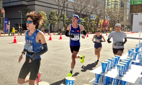 Giải Tokyo Marathon 2024: Hứa Thuận Long phá kỷ lục của chính mình