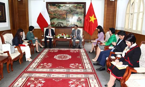 Việt Nam - Ba Lan tăng cường hợp tác văn hóa, thể thao và du lịch