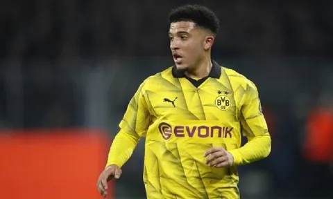 Tiền đạo Jadon Sancho nêu điều kiện trở lại Man United