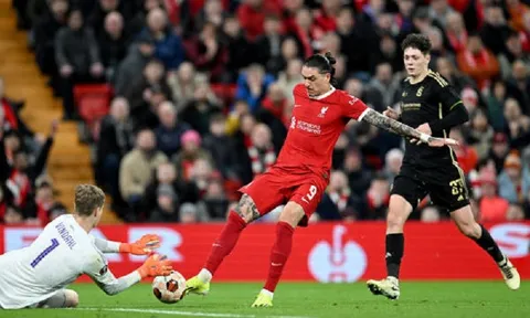 Liverpool và Salah thiết lập kỷ lục ấn tượng