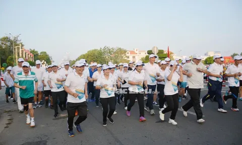 Bạc Liêu phát động Ngày chạy Olympic vì sức khỏe toàn dân năm 2024