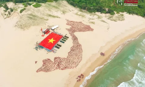 Sôi động hành trình chinh phục "cực Đông Tổ quốc"