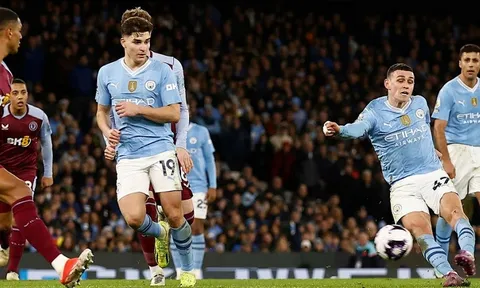 Arsenal và Man City tiếp tục đua tranh ngôi vô địch
