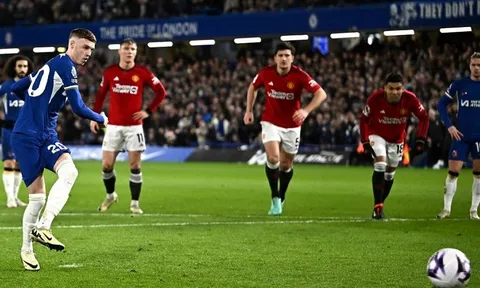 Cole Palmer ghi tên vào lịch sử Premier League