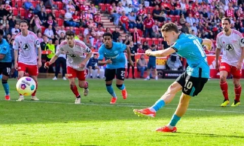 Bayern Munich thua ngược, Leverkusen tiến gần chức vô địch Bundesliga