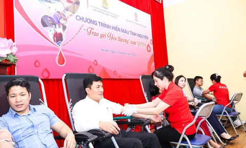 Tiếp nhận hơn 130 đơn vị máu từ công đoàn viên Bộ Văn hóa, Thể thao và Du lịch