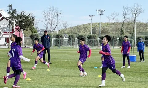 Các nữ cầu thủ U16 Việt Nam tích cực tập luyện, hướng đến giải giao hữu quốc tế