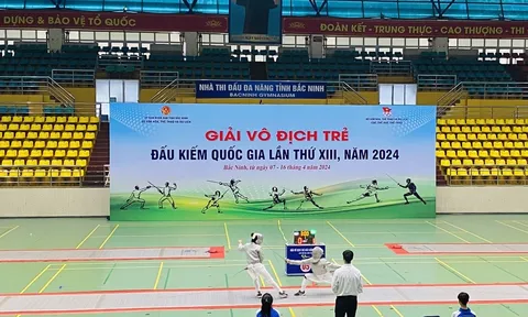 Giải vô địch Đấu kiếm trẻ quốc gia 2024: Hà Nội dẫn đầu toàn đoàn