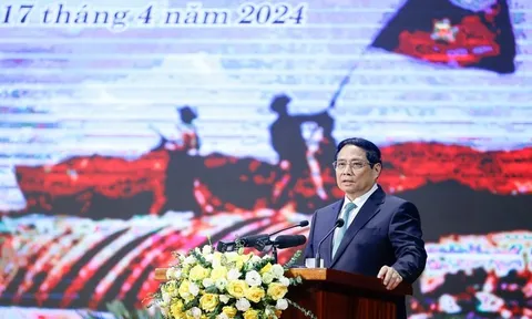 Chiến thắng Điện Biên Phủ mãi mãi là bản anh hùng ca bất diệt, "Một dấu mốc bằng vàng chói lọi" trong lịch sử dân tộc, non sông đất nước ta *
