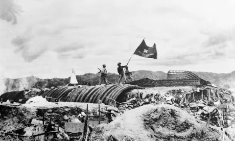 Chương trình nghệ thuật đặc biệt “Điện Biên Phủ - Mốc vàng lịch sử”