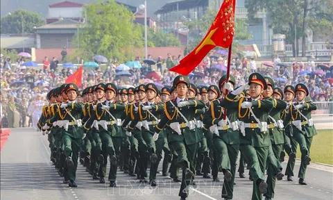 Lần đầu tiên hợp luyện toàn bộ khối diễu binh, diễu hành trong Lễ kỷ niệm 70 năm Chiến thắng Điện Biên Phủ