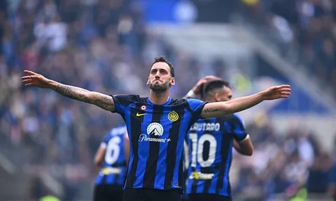 Inter Milan đón Scudetto bằng chiến thắng trước Torino