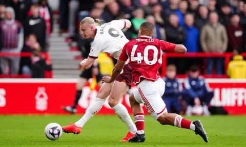 Arsenal và Man City tiếp tục bám đuổi nhau trong cuộc đua vô địch