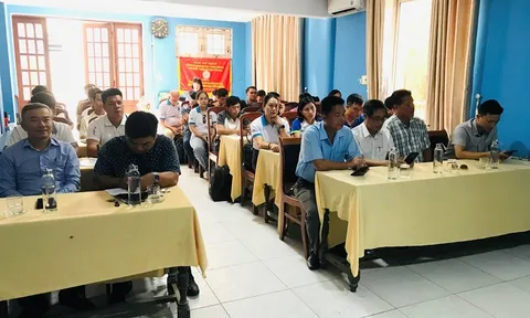 Thừa Thiên Huế tập huấn chuyên môn cho hướng dẫn viên bơi, lặn