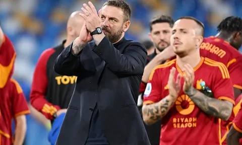 Huấn luyện viên Daniele De Rossi thận trọng trước trận gặp Leverkusen