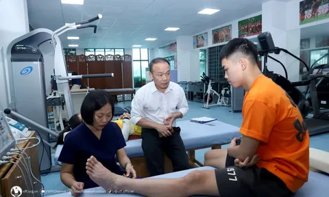 Tiền đạo Nguyễn Đình Bắc phục hồi nhanh sau chấn thương, có thể sớm trở lại thi đấu