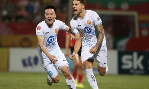 Trước vòng 17 V.League 2023-2024: Nam Định lại phải chiến đấu vì ngôi đầu