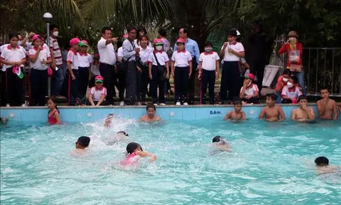 Ninh Thuận triển khai các hoạt động hè, Ngày Olympic trẻ em và Phát động toàn dân tập luyện môn Bơi, phòng, chống đuối nước