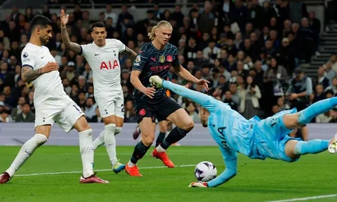 Man City tiến gần chức vô địch Premier League sau trận thắng Tottenham