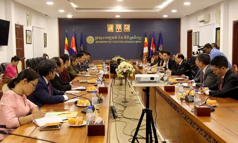 Việt Nam - Campuchia đẩy mạnh hợp tác văn hóa, nghệ thuật 