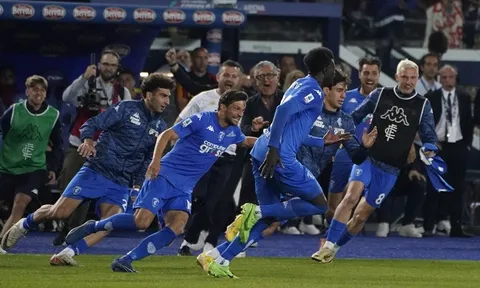 Vòng 38 Serie A 2023-2024: Frosinone xuống hạng, Torino chờ suất dự Conference League