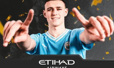 Phil Foden đoạt danh hiệu Cầu thủ hay nhất mùa của Man City