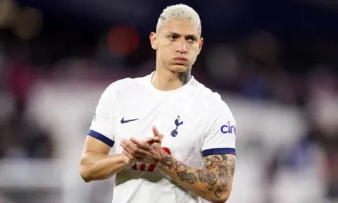 Tiền đạo Richarlison lên tiếng về tương lai
