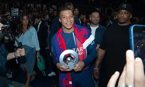 PSG sẵn sàng kiện Mbappe sau khi tiền đạo người Pháp từ chối hòa giải 