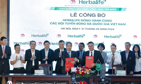 Herbalife tiếp tục đồng hành cùng các đội tuyển bóng đá quốc gia Việt Nam