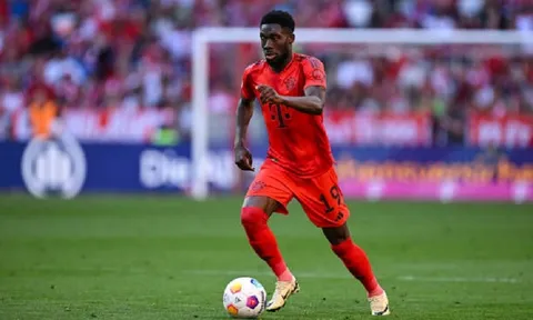 Bayern Munich gặp khó trong nỗ lực thuyết phục Alphonso Davies gia hạn hợp đồng