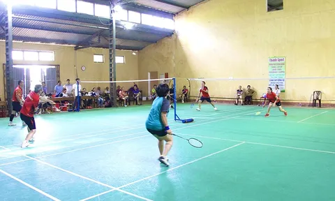 Ấn tượng giải Cầu lông Hội Nhà báo Quảng Trị mở rộng năm 2024