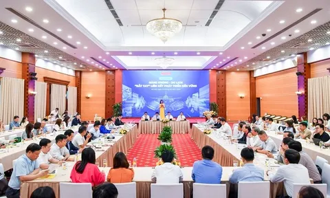 Hàng không - Du lịch "bắt tay" liên kết phát triển bền vững
