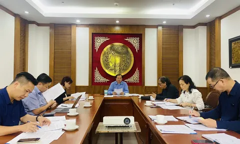 Bảo đảm tự do sáng tạo, khơi thông sức sáng tạo, toàn tâm toàn ý đóng góp tài năng, sức lực của nhà văn vào sự nghiệp xây dựng và phát triển nền văn hóa, con người Việt Nam