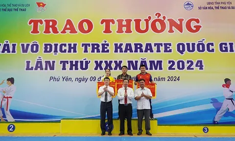 Giải vô địch trẻ Karate quốc gia 2024: Hà Nội xếp thứ nhất toàn đoàn
