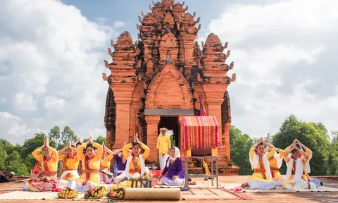 Tổ chức Ngày hội Văn hóa dân tộc Chăm lần thứ VI tại tỉnh Ninh Thuận