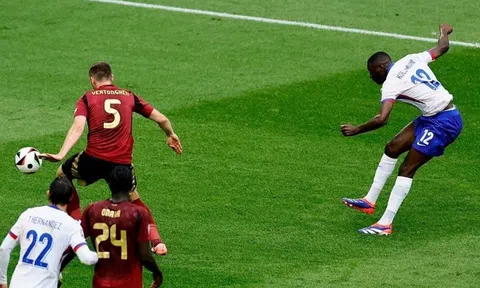 Đội tuyển Pháp "đá bay" Bỉ để giành vé vào Tứ kết EURO 2024