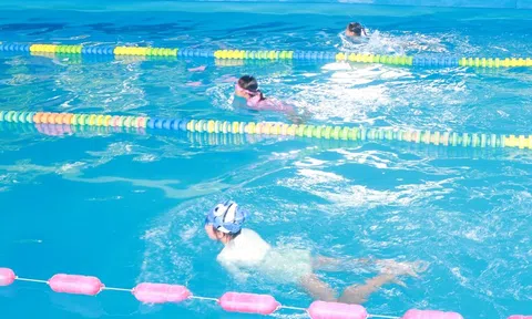 Vĩnh Long đẩy mạnh phong trào bơi lội 
