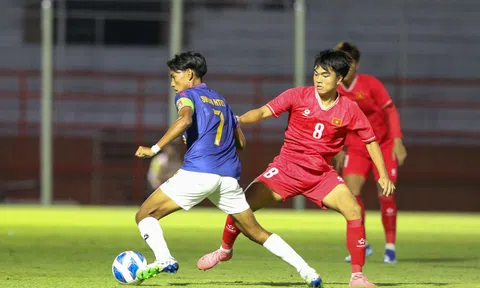 Thi đấu “tranh tối tranh sáng”, U19 Việt Nam vẫn phải tự trách mình