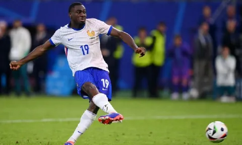 Câu lạc bộ Monaco tăng giá Youssouf Fofana