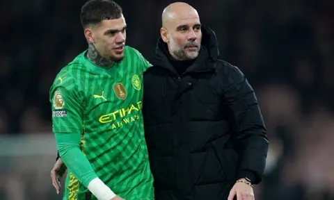 Man City muốn bán thủ môn Ederson với giá 50-60 triệu bảng