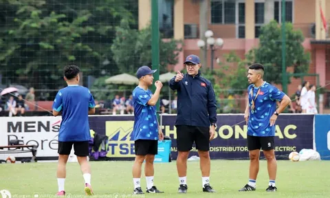 Huấn luyện viên Cristiano Roland đánh giá cao sự đầu tư của VFF dành cho đội tuyển U16 Việt Nam