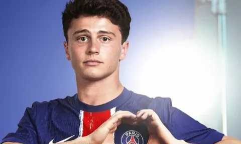 "Ngôi sao" 19 tuổi người Bồ Đào Nha trở thành tiền vệ đắt giá nhất lịch sử PSG