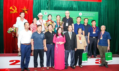 Giải cờ Tướng trung cao tuổi toàn quốc năm 2024: Quảng Ninh giành ngôi nhất toàn đoàn