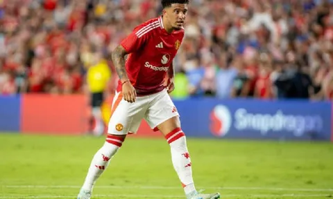 Jadon Sancho hạnh phúc khi trở lại đội 1 của Man United