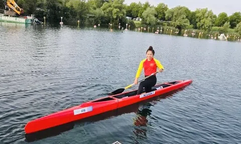 Môn Canoeing Olympic 2024: Tay chèo Nguyễn Thị Hương thi đấu ở lượt thứ tư