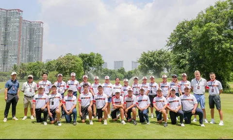 Đội tuyển golf quốc gia tập huấn định kỳ