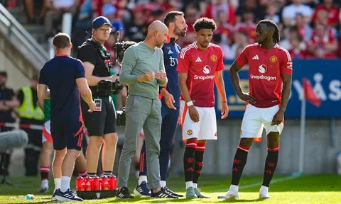 Man United 2 lần thoát án phạt trừ điểm từ Ban Tổ chức Premier League