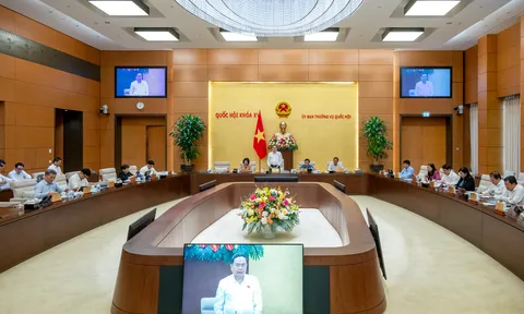 Khai mạc Phiên họp chuyên đề pháp luật tháng 8/2024 của Ủy ban Thường vụ Quốc hội